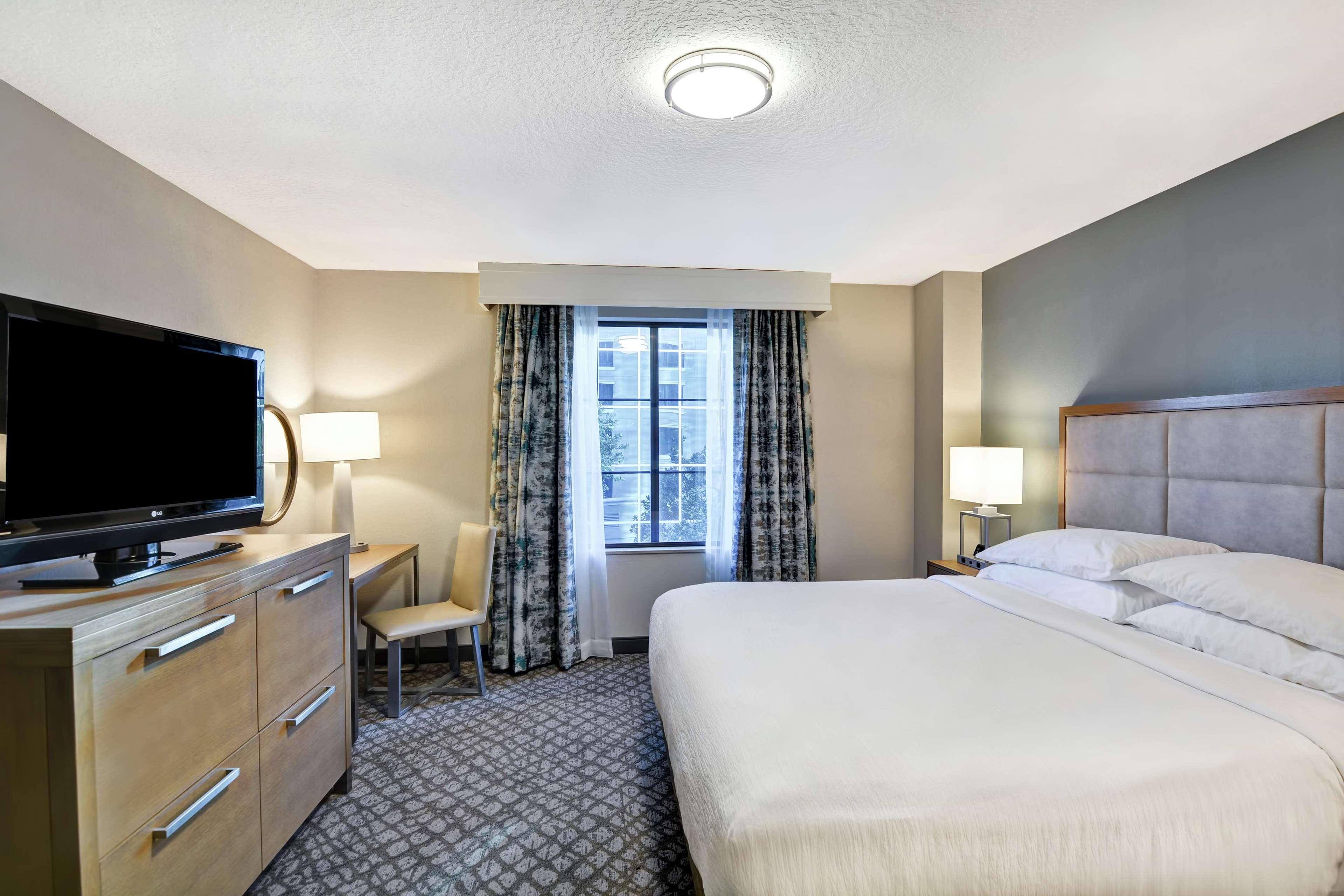 Embassy Suites By Hilton Orlando Downtown Bagian luar foto