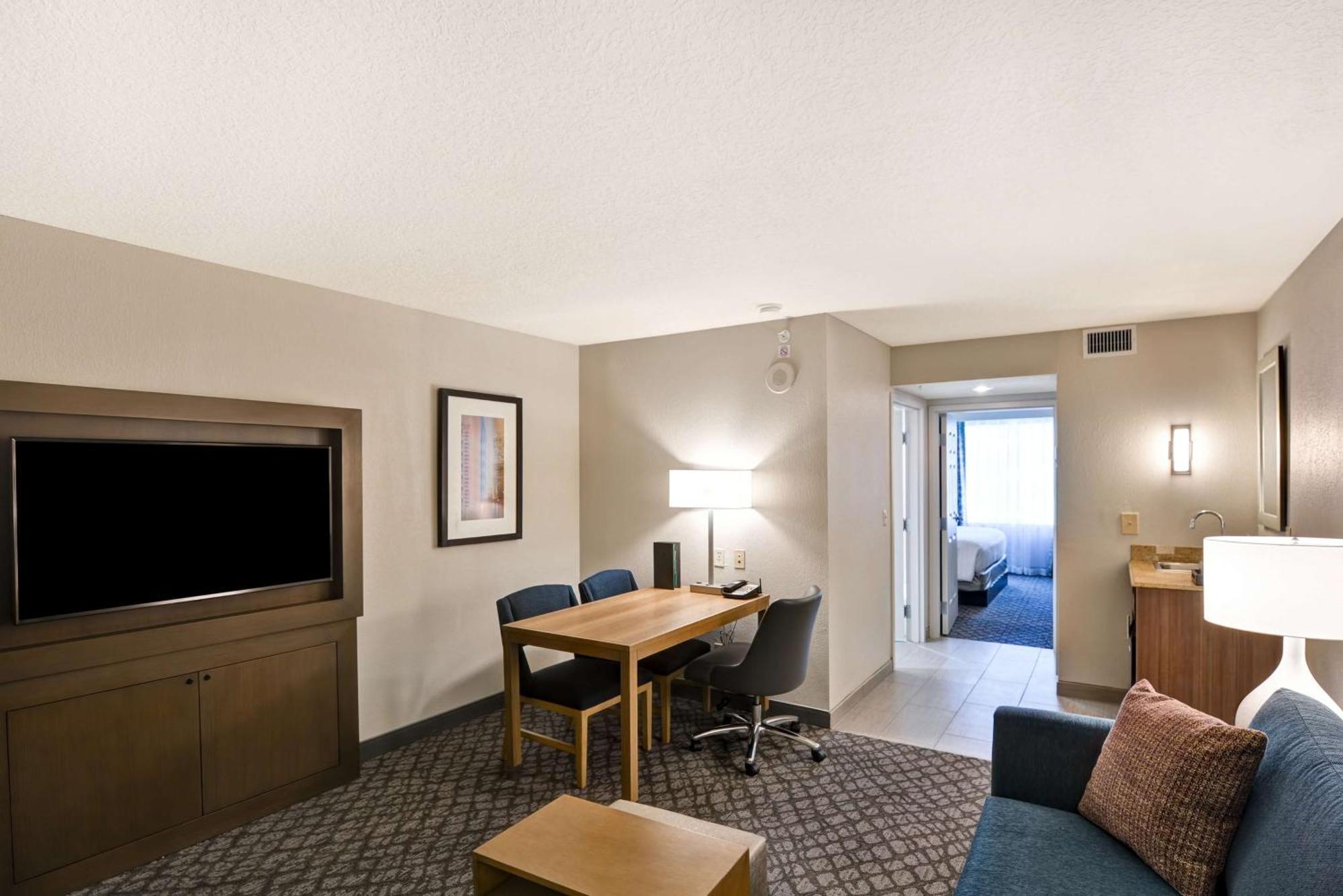 Embassy Suites By Hilton Orlando Downtown Bagian luar foto